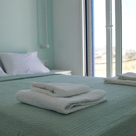 E&m Mykonos شقة *